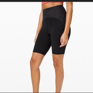 Lululemon blissful bend 8in biker shorts. Align material